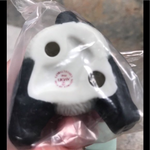 NIP Avon Vintage Panda Bear Porcelain Sweetheart Figurines, 1990’s. Set of 2. - Picture 8 of 10